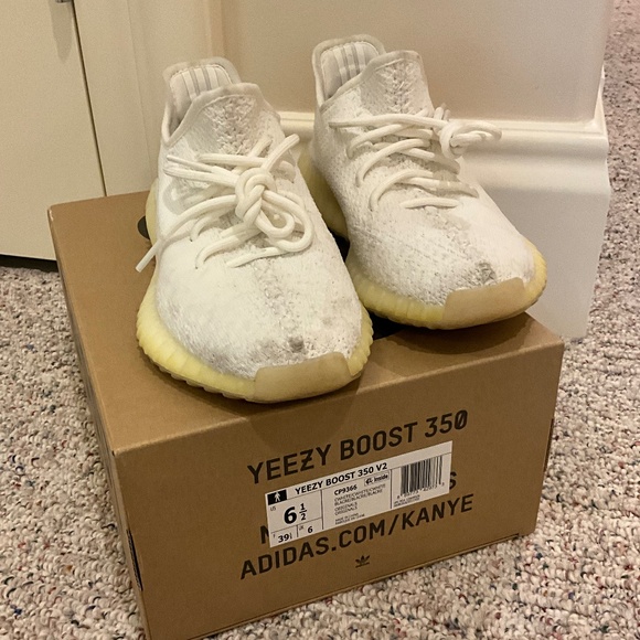 Yeezy Boost White Sneaker - Picture 2 of 9